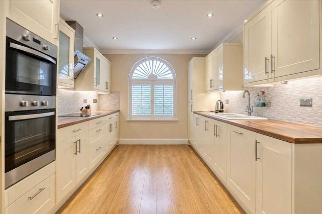 22, Nightingale Way, Great Clacton photo 3