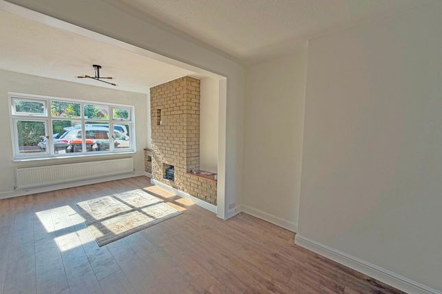 91 Marlborough Road, Bedford photo 2