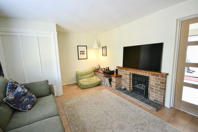 125 Grace Dieu Road, Coalville photo 2