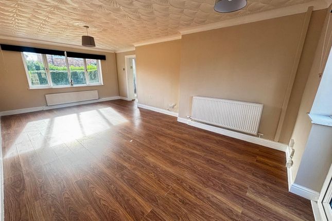 22, Calveley Way, WINSFORD photo 4