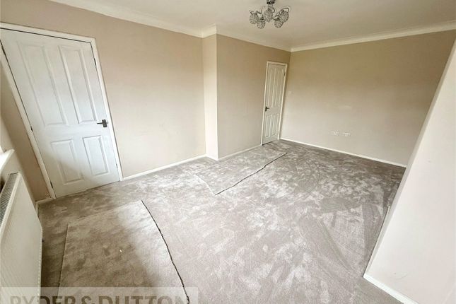 32, Greenford Road, Manchester photo 4