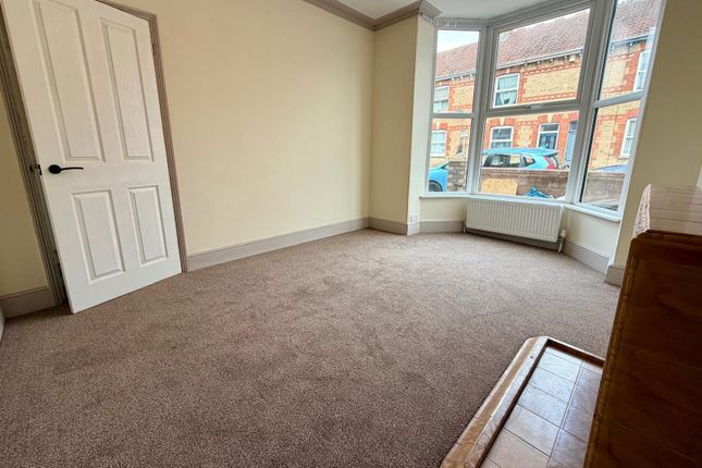9 Cyril Street, Taunton photo 2