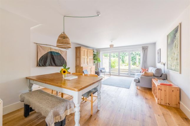 7, Chatfield Close, Cooksbridge photo 2