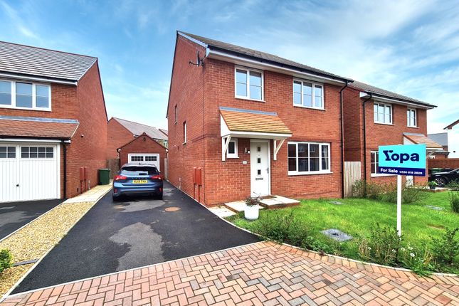 Thumbnail Detached house for sale in Rowbotham Way, Great Oldbury, Stonehouse