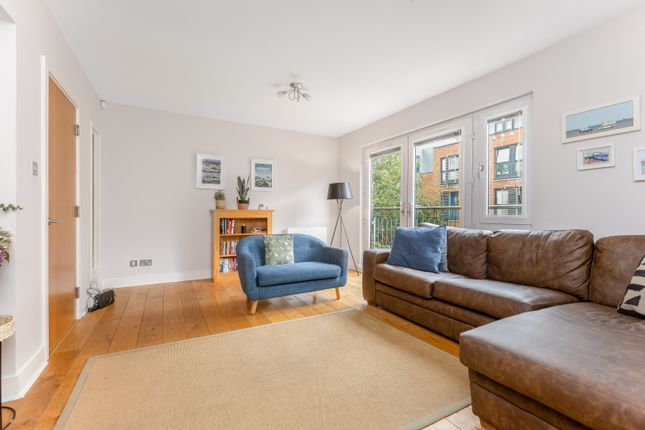 10, Fettes Rise, Fettes, Edinburgh photo 3