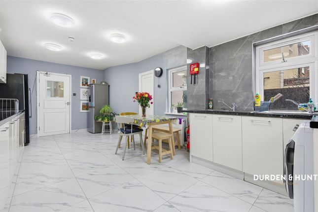 22 St. Marys Road, London photo 3