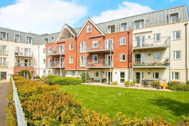 Thumbnail Flat for sale in Macaulay Road, Broadstone, Dorset