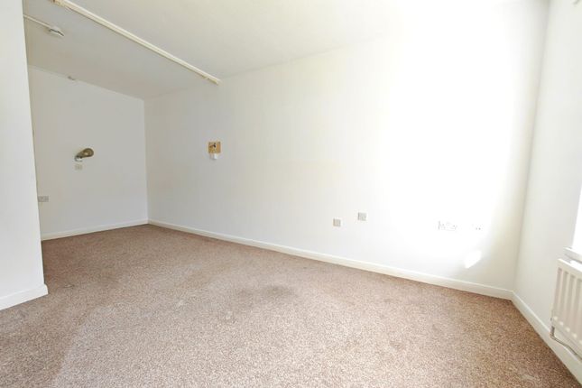 7  Pembridge House, Salisbury Road, Fordingbridge photo 3