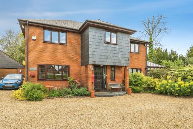 5-bed house on Catbells, High Street, Flitton, £900,000