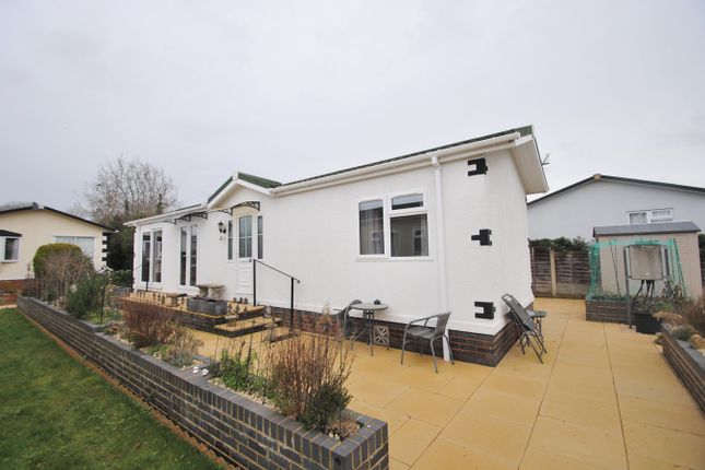 2-bed caravan on 29, Willow Drive, Woodmancote Park Homes, Woodmancote, £110,000