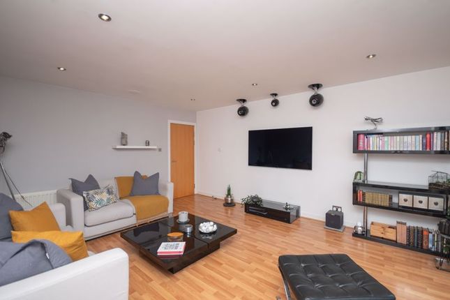 Flat for sale in Western Harbour Midway, Edinburgh