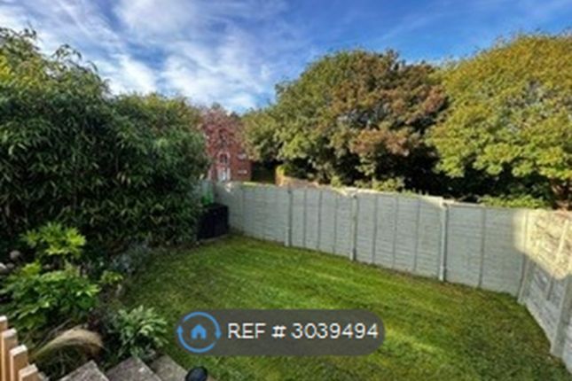 Woodmill Lane, Southampton photo 2