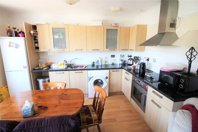 80, Gudge Heath Lane, Hampshire photo 4