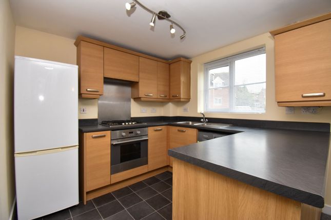 Flat 4, 72 Saxthorpe Road, Leicester photo 3