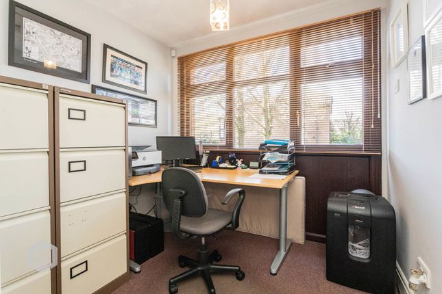 48 Eastmoor, Manchester photo 4