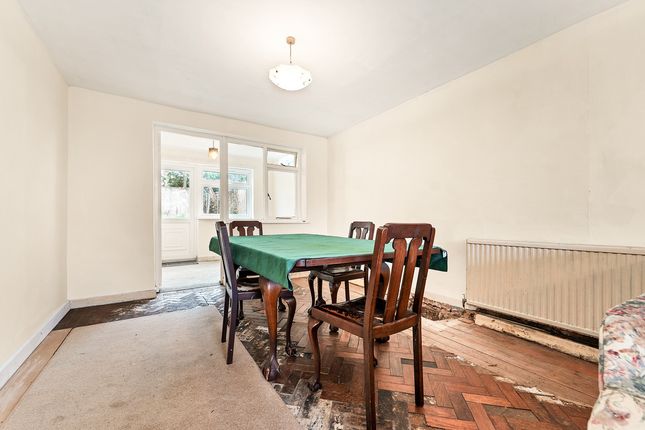 16, Nene Crescent, Oakham photo 3