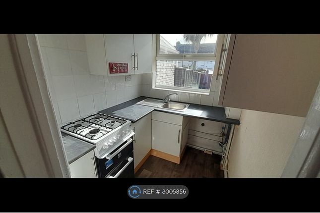 B Westminster Drive, Westcliff-On-Sea photo 5