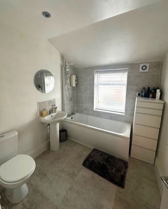 12 Ealing Road, Liverpool, Merseyside photo 5