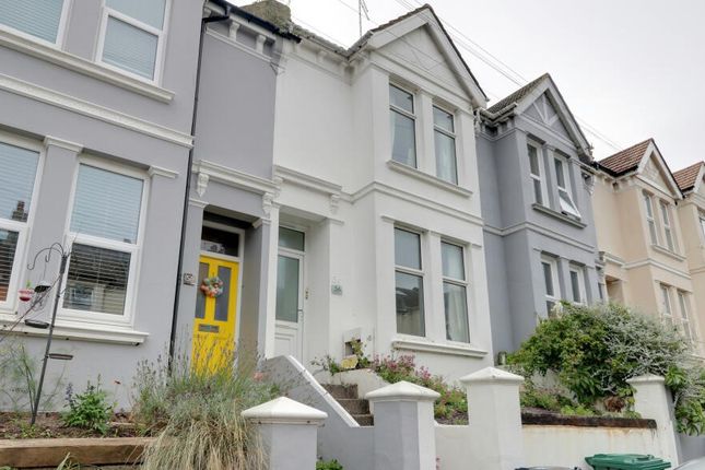 Thumbnail Property to rent in Brading Road, Brighton