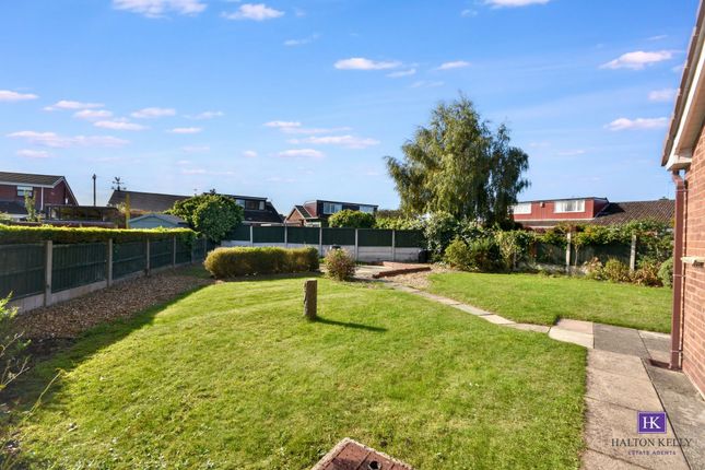 3 Epworth Close, Warrington photo 3
