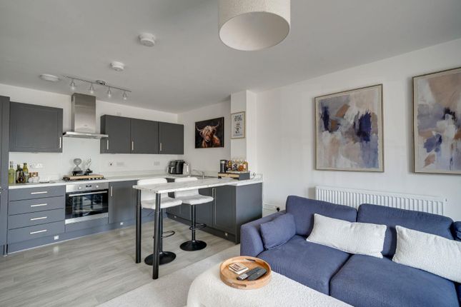Flat 6, 81, Santa Cruz Avenue, Milton Keynes photo 4