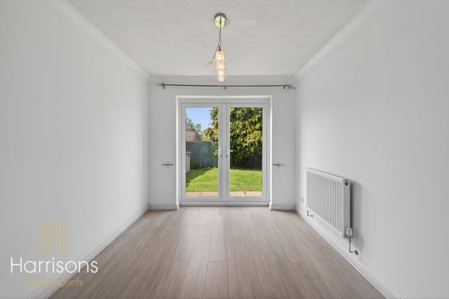 22, Farleigh Close, Bolton photo 4