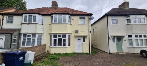 Semi-detached house to rent in Cleveland Drive, 4 Double Bedrooms OX4