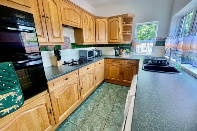 348, Penn Road, West Midlands photo 4