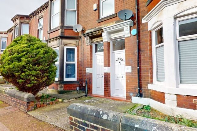 Thumbnail Flat for sale in Simonside Terrace, Heaton, Newcastle Upon Tyne