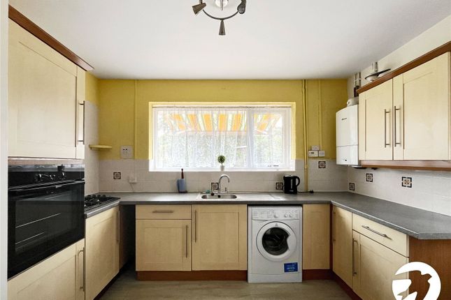 4, Ernest Drive, Kent photo 3
