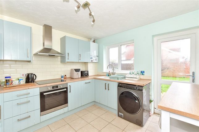 3-bed other on Farm Road Bracklesham Bay, Chichester, £400,000