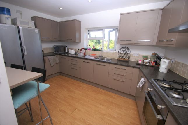 Flat to rent in Barlows Lane, Andover