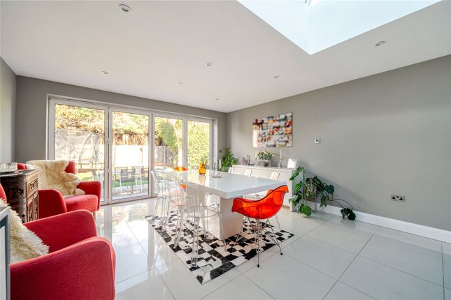 Clarence Road, Walton-on-Thames photo 4