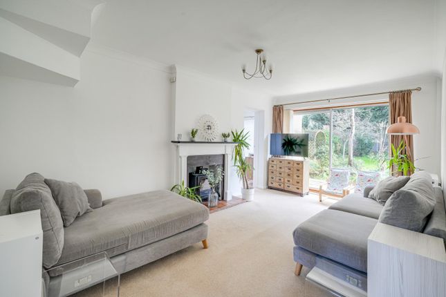 22, The Paddocks, Leighton Buzzard photo 2