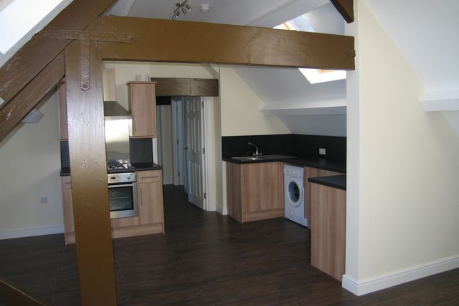 Thumbnail Flat to rent in Fall Lane, Wakefield