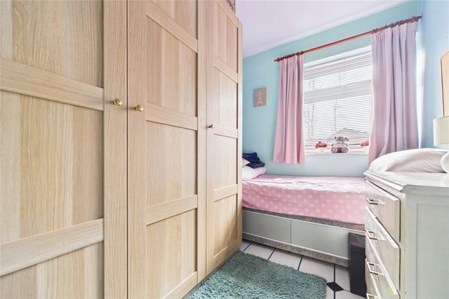 14, Northcott, Bracknell photo 4