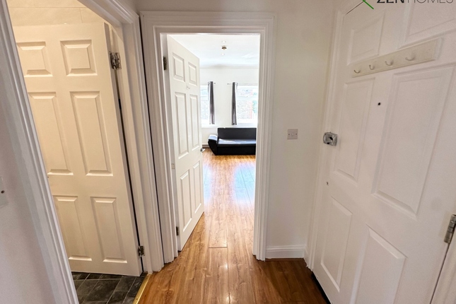 18 Ruskin Road (Flat 3), London photo 5