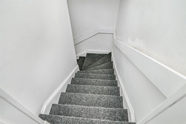 9, Hill Street, Wishaw photo 2