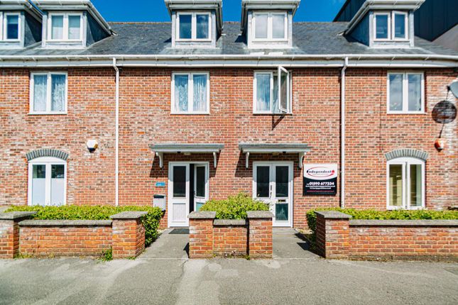 Thumbnail Commercial property for sale in Offices 1 And 2, Newington Court, Lymington