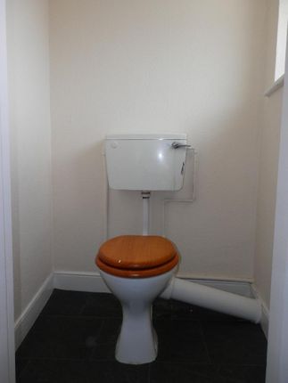 Separate WC