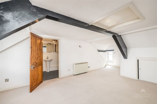 Flat for sale in The Barbican, Plymouth, Devon