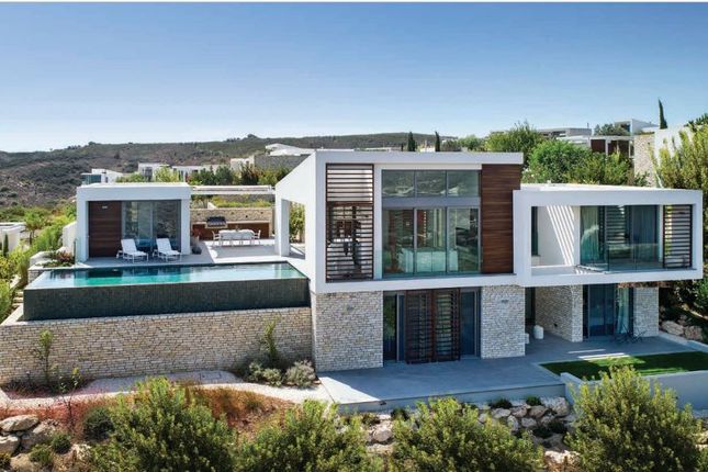 Villa for sale in Minthis Hills, Paphos, Cyprus