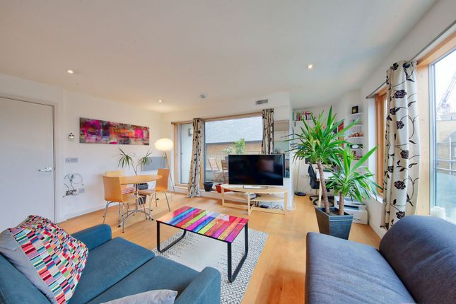 Thumbnail Flat to rent in 11, Hardwicks Square, Wandsworth