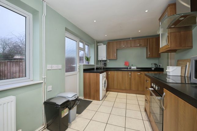 12, Skippon Close, Market Harborough photo 4