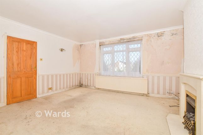 24, Courtlands, Maidstone photo 3