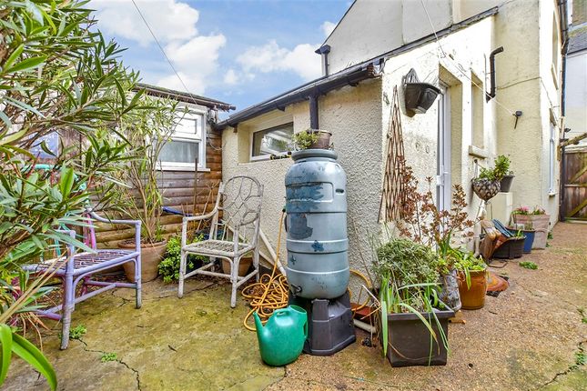 York Road Walmer, Deal photo 4