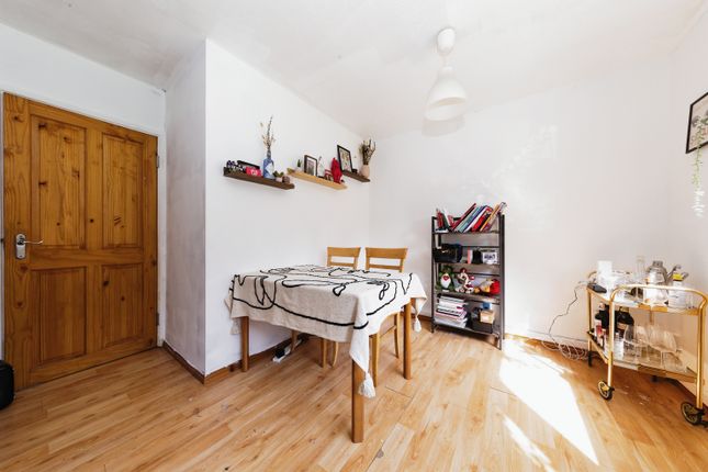 Flat for sale in 15 Tavistock Road, Croydon