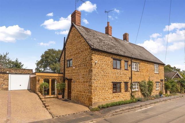 3-bed house on Old Stone Cottage,, Creampot Lane, Cropredy, £460,000
