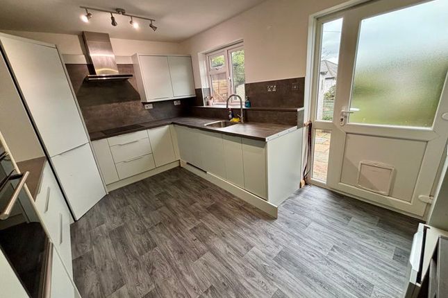 18, Castle View, Lostwithiel photo 4