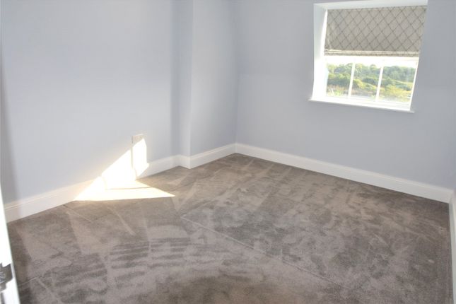Apartment 11,,, Melwood House, Slough photo 5